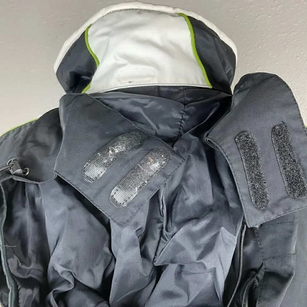 Crane Sports Hooded Ski/Snowboard Jacket Size M EUC